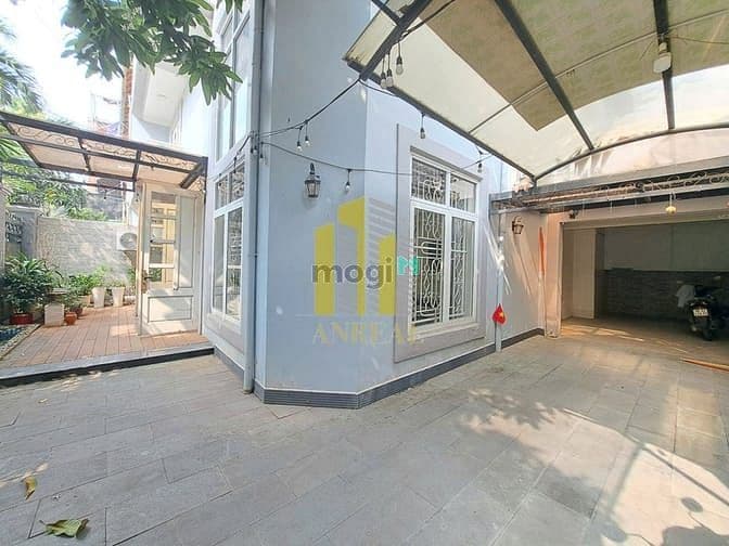 Villa Thảo Điền Đầy Đủ Nội Thất - Khu An Ninh - Giá 45 Triệu - Mogi.vn TPHCM