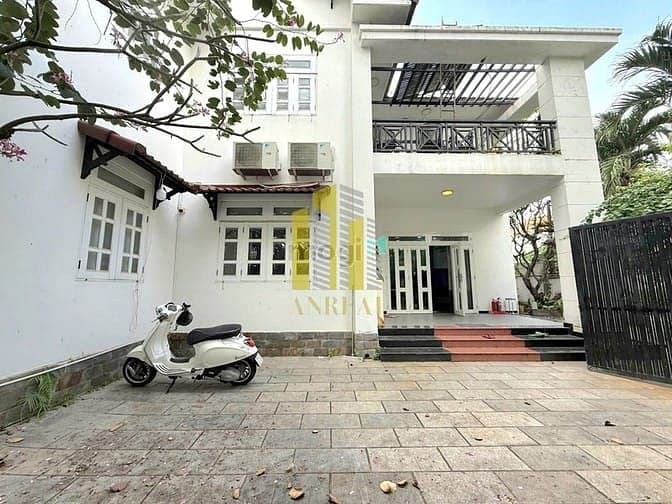 Villa Góc 2 Mặt Tiền Đường Trần Não 300m2 - Giá 75 Triệu - Mogi.vn TPHCM