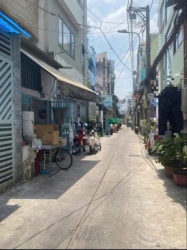 Bán CHDV CMT8 Q10 ; 10-11 phòng ; thang máy ; dòng tiền 70tr,Giá 18Ty