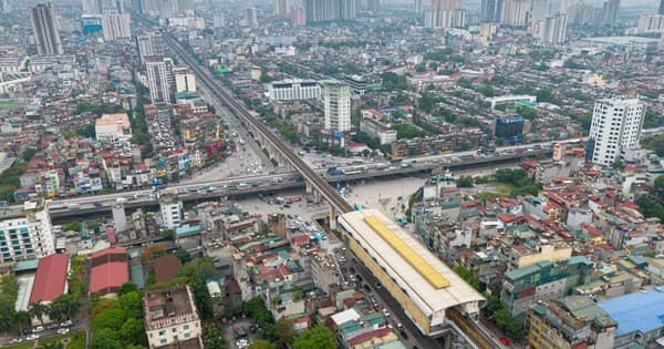 Hà Nội sở hữu siêu nút giao 4 tầng đầu tiên thiết kế hiện đại, kết hợp đường sắt đô thị, vành đai trên cao xung quanh có hàng loạt khu đô thị và trường học