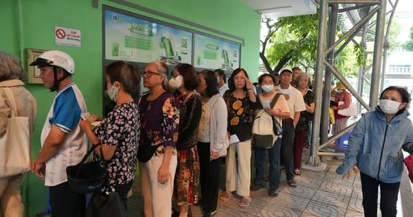 Gần 1 vạn người d&acirc;n TP.HCM đăng k&yacute; thẻ đi metro, xe bu&yacute;t miễn ph&iacute; sau 5 ng&agrave;y