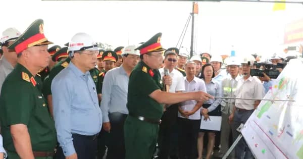Thận trọng xem xét phương án xây cầu cạn trên tuyến cao tốc Cà Mau - Đất Mũi