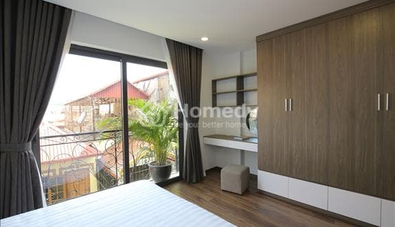 Căn hộ dịch vụ phố Đào Tấn cho thuê căn 1 ngủ 60m2 . Giá thuê căn hộ từ 650$/tháng