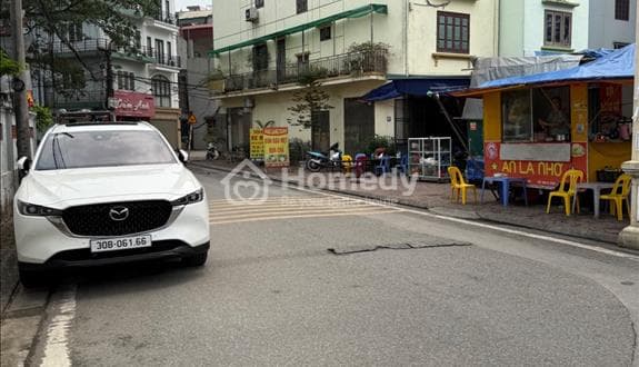 Gia đình e cần bán căn nhà cấp 4 ông bà để lại để xử lý việc cá nhân , kinh doanh , gần hồ