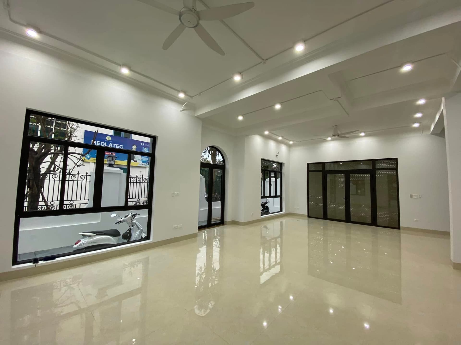 Bán biệt thự liền kề Đ. Lê Quang Đạo, P. Đại Mỗ, Q. Nam Từ Liêm, Tp. Hà Nội - Ảnh 3