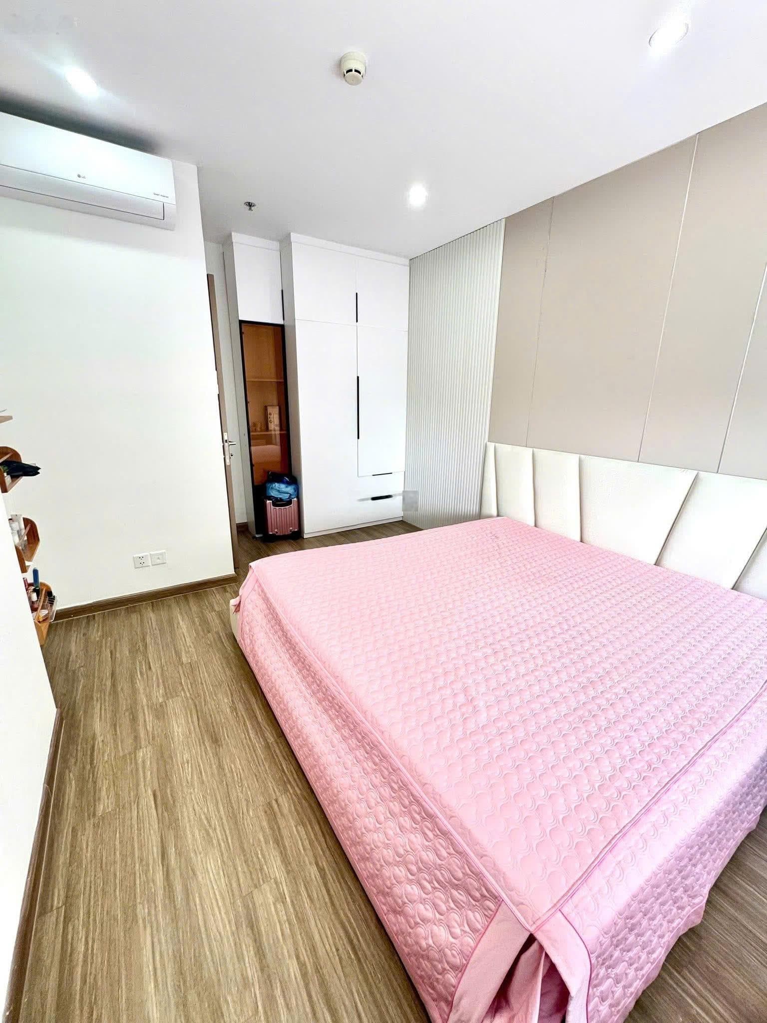 Cho thuê căn hộ chung cư Vinhomes Grand Park, P. Long Thạnh Mỹ, Tp. Thủ Đức, Tp. Hồ Chí Minh - Ảnh 2