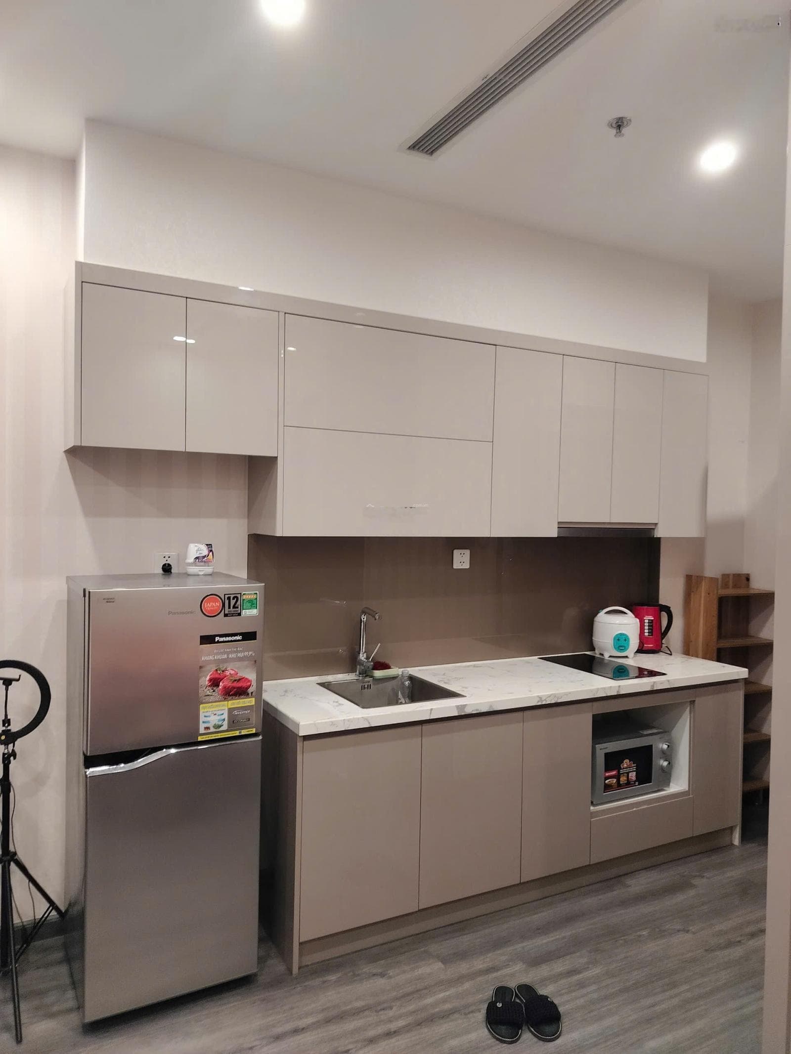 Cho thuê căn hộ chung cư The Tonkin - Vinhomes Smart City, P. Tây Mỗ, Q. Nam Từ Liêm, Tp. Hà Nội