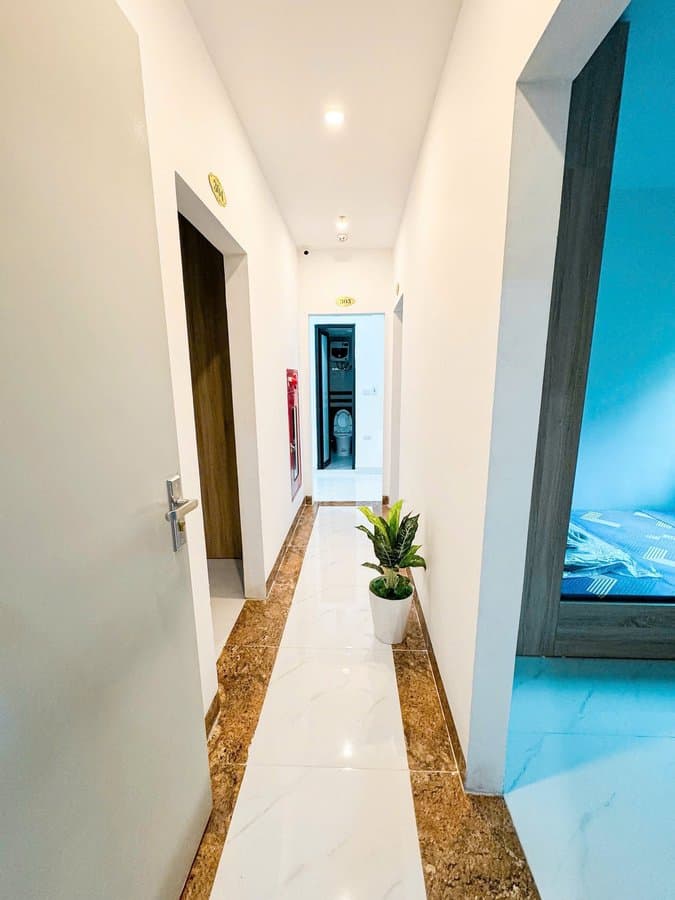 Bán BÁN NHÀ MẶT PHỐ TÔ VĨNH DIỆN, FULL NỘI THẤT 32M, 6 TẦNG THANG MÁY,Ô TÔ ĐỖ CỦA KD VP, 6.9 TỶ