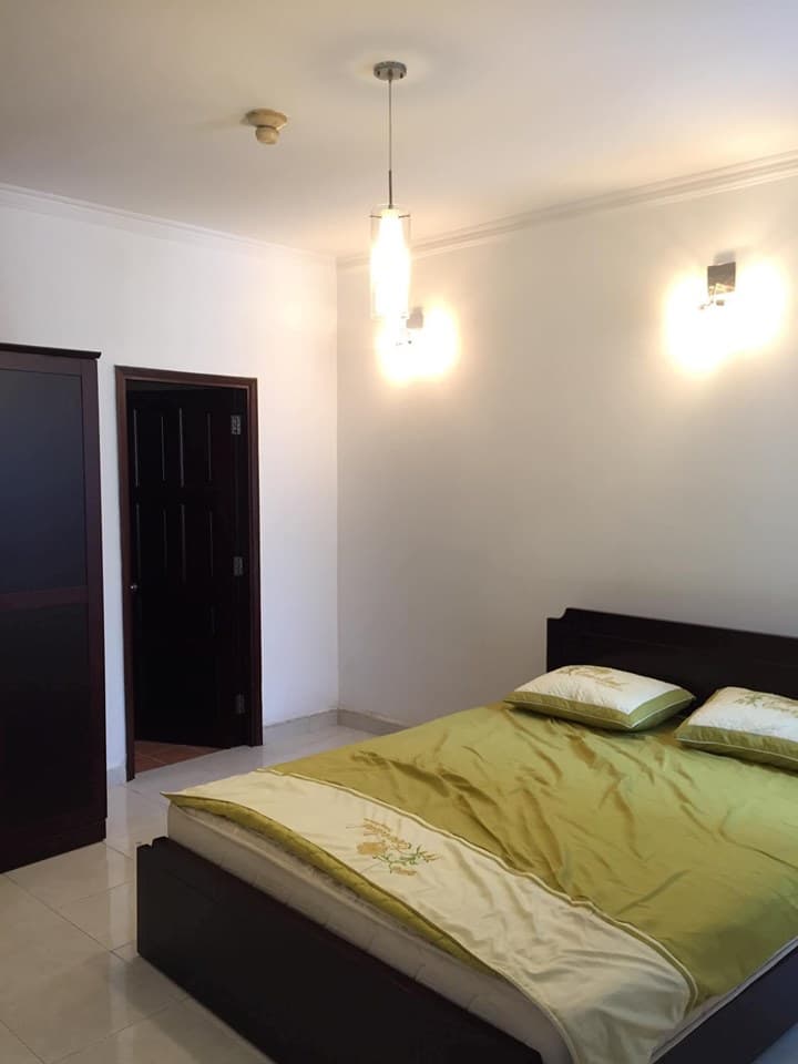 Cần Cho Thuê Căn hộ Central Garden Quận 1, Dt : 81 m2, 2PN, Giá : 12.5 tr/th, - Ảnh 3