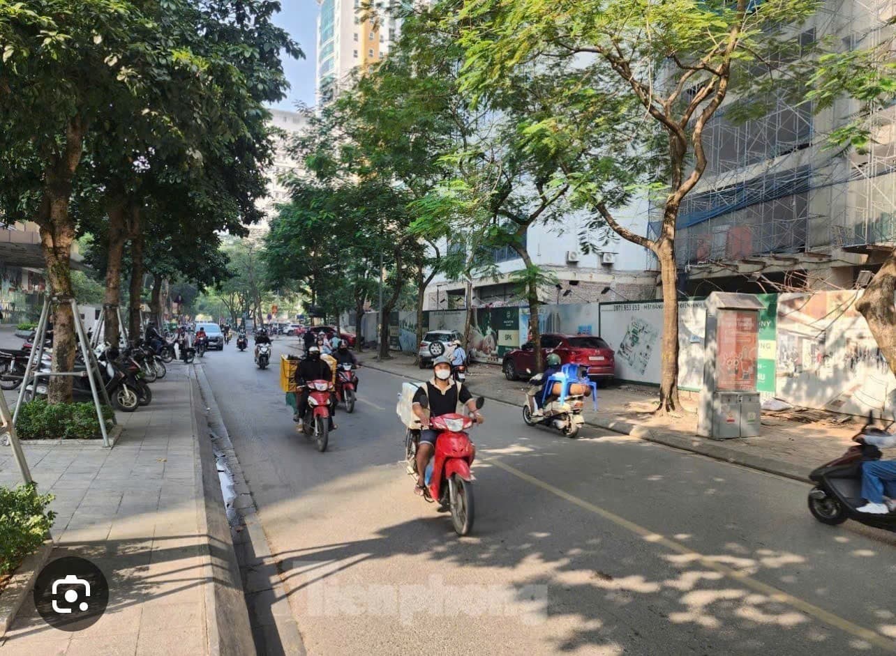 Bán nhà Chính Kinh, Nhân Chính, Thanh Xuân, 30m, 4T, MT3.5m, gần ô tô, vài bước chân ra mặt phố, nhỉnh 3 tỷ