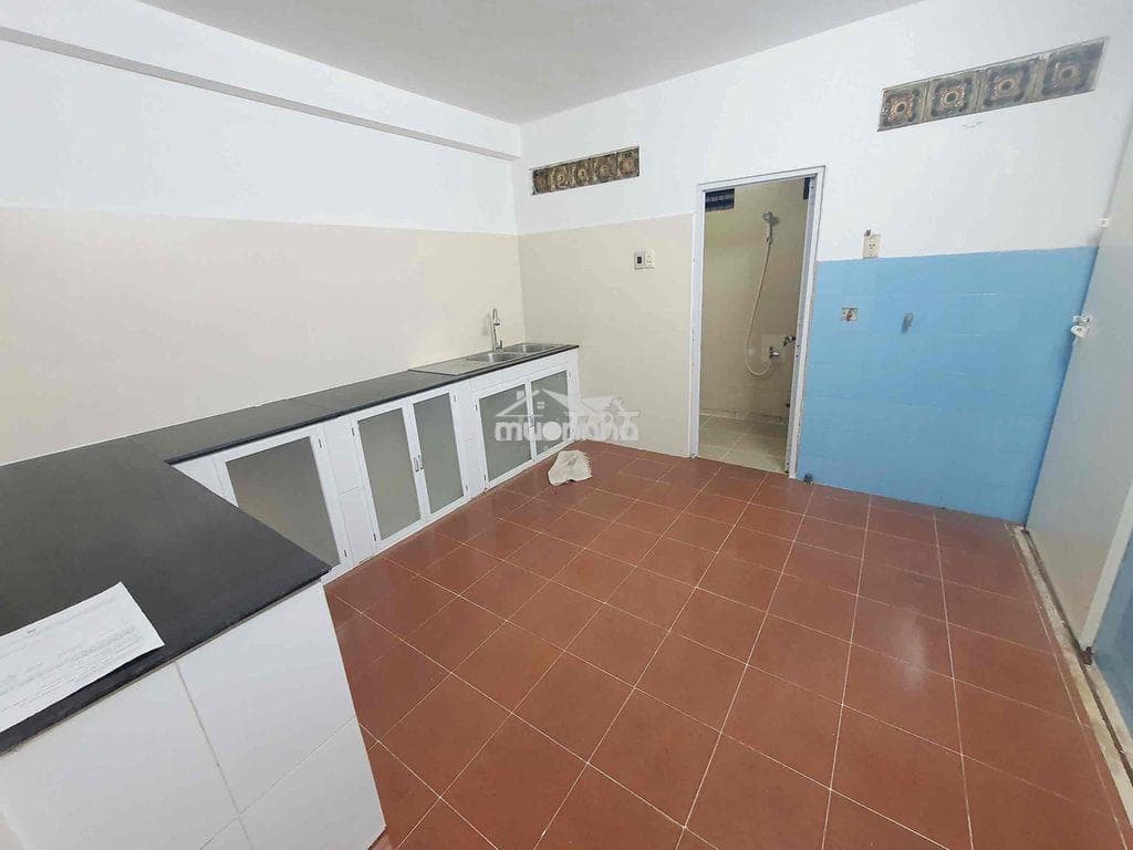 Cho thuê nhà riêng 🍀🍀hẻm xe tải nguyễn duy cách mt 30m | 5pn 4wc - Ảnh 2