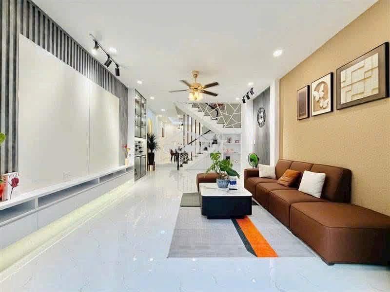 Cho thuê nhà riêng hẻm vip 5/ nguyễn cửu đàm_tân sơn nhì_4.5x18m_đúc 3.5 tấm mới 100% - Ảnh 2