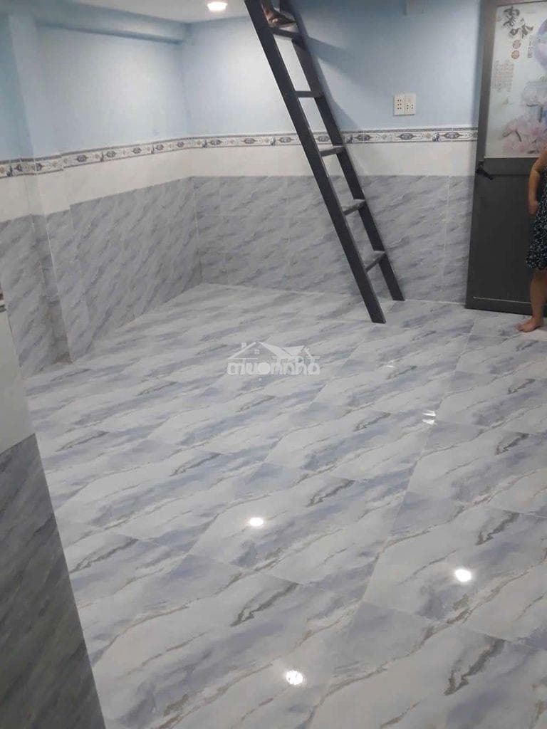 Cho thuê nhà riêng cho thue nhà đep hẻm cut Nguyễn Văn Công - Ảnh 3