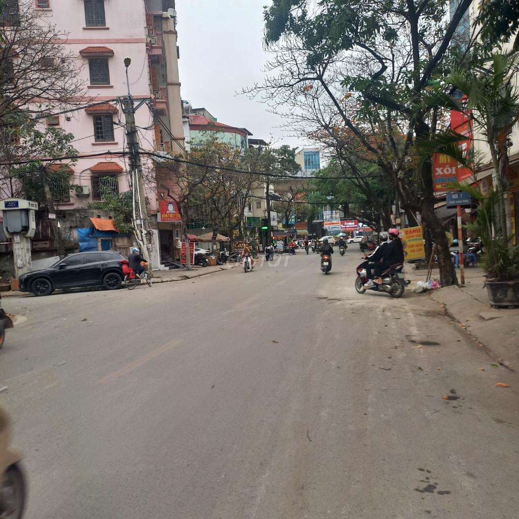 Bán tòa văn phòng mặt phố mỹ đình, 180m2, 9t, 75 tỷ