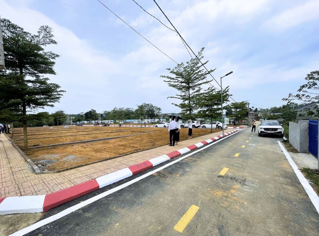 LÔ GÓC 130M2 GẦN KHU CÔNG NGHỆ CAO HOÀ LẠC - GẦN QUỐC LỘ 21 - Ảnh 3