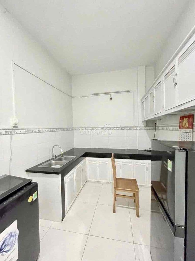 BÁN NHÀ 2TẦNG SỔ RIÊNG 📍 HẺM XE HƠI ĐƯỜNG ĐÌNH PHONG PHÚ, GẦN CHỢ TNPB - Ảnh 2