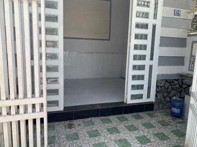 Nhà 2 phòng có máy lạnh hẻm ô toi đường Nhật Tảo
