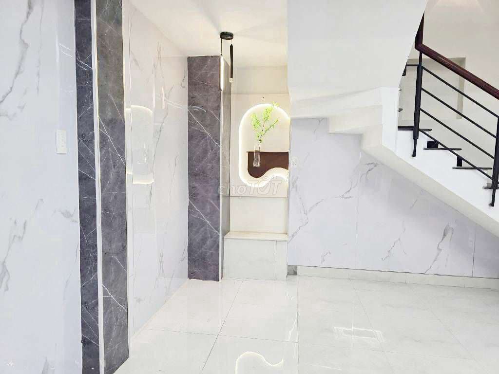 NHÀ ĐẸP MỚI XÂY 5 TẦNG - LẠC LONG QUÂN - QUẬN 11 - HẺM XE HƠI - 9,XT.Ỷ - Ảnh 3