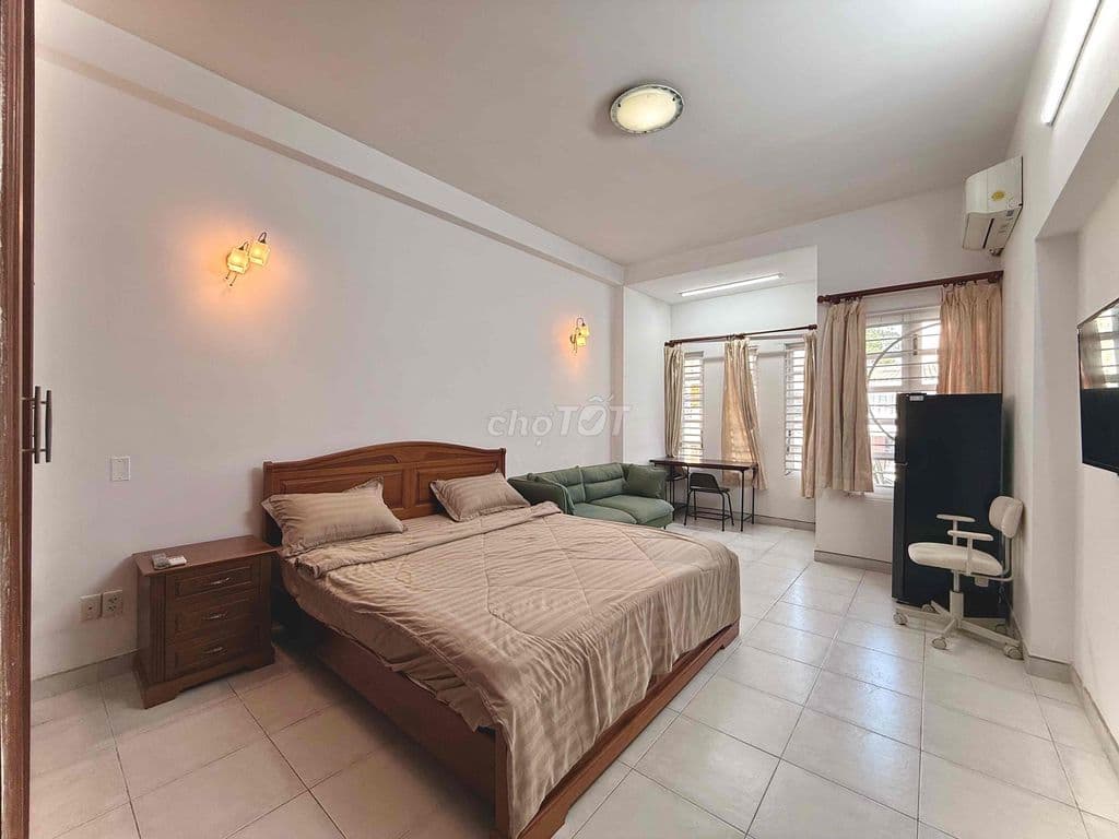 Căn Hộ 45m2 Balcony/Cửa Sổ Trời Bếp Chung Lớn Nhà Thờ, Chợ Tân Định