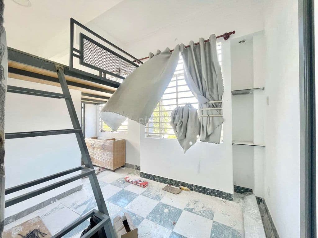 PHÒNG MỚI XÂY 100% PHÒNG NÀO CŨNG BANCOL CỬA SỔ TRỜI SIÊU THOÁNG - Ảnh 3