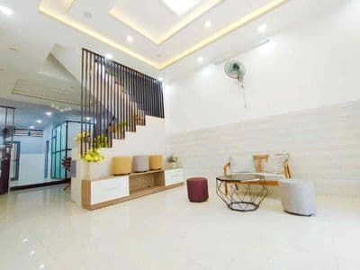 Cho thuê nhà 3 tầng 5pn mặt tiền đường An Thượng 17 gần Đỗ Bá