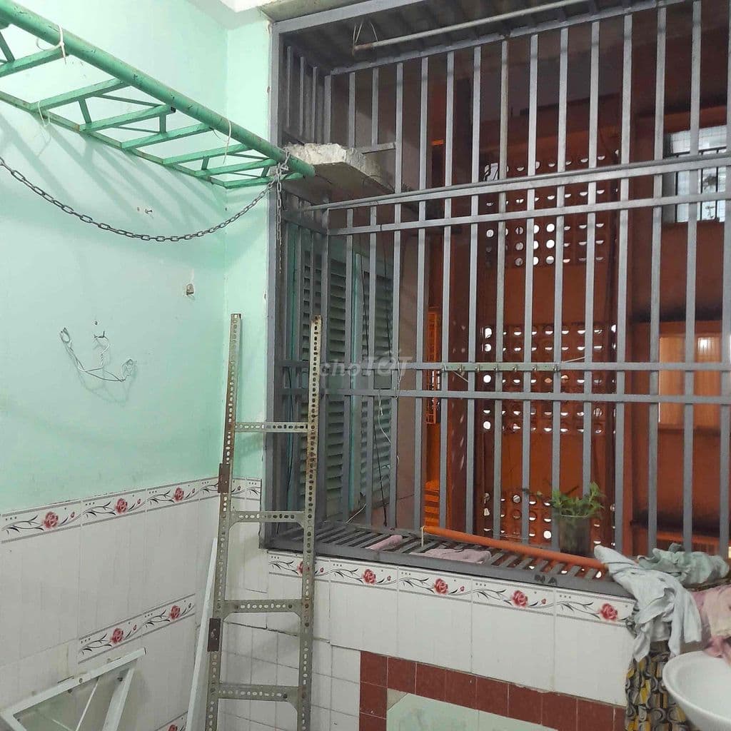 Cho thuê chung cư nguyên căn 1 phòng ngủ 1 phòng khách giá 4.000.000