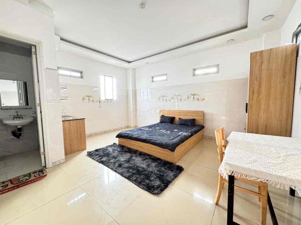 Phòng bancol , studio cửa sổ to nhỏ đủ loại tại gò vấp