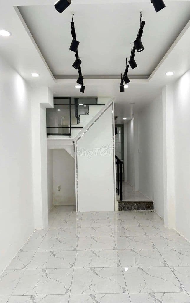 5,8 TỎI - NHÀ 2 MẶT HXH - NGUYỄN TIỂU LA Q10 - CHỦ BÁN ĐI NƯỚC NGOÀI - Ảnh 2