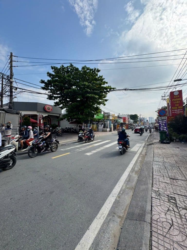 Nhà MT Chính chủ 6mx28m-Nguyễn Văn Tăng,P. Long Thạnh Mỹ-30trieu/thang - Ảnh 2