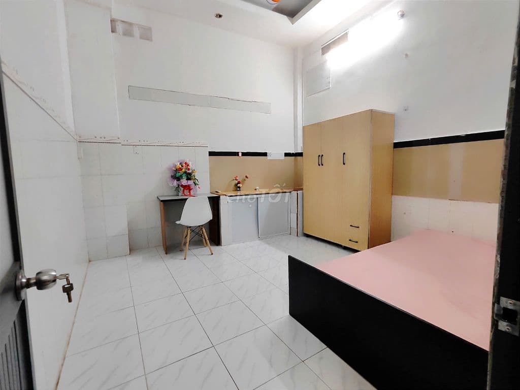 CĂN 2 PHÒNG NGỦ RIÊNG BIỆT TÁCH BẾP, FULL NỘI THẤT MỚI - Ảnh 2