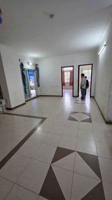 Bán căn hộ có sân vườn BÙI TƯ TOÀN