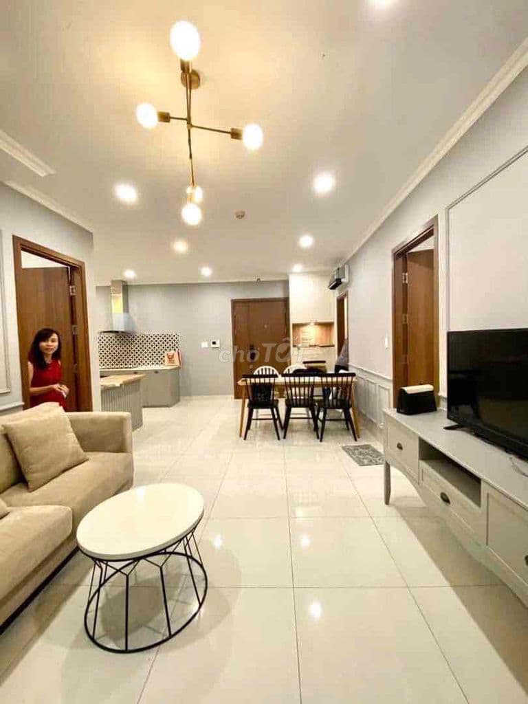 Cho thuê căn hộ Q4 Grand RiverSide 2pn2wc ngay 15/4ở được