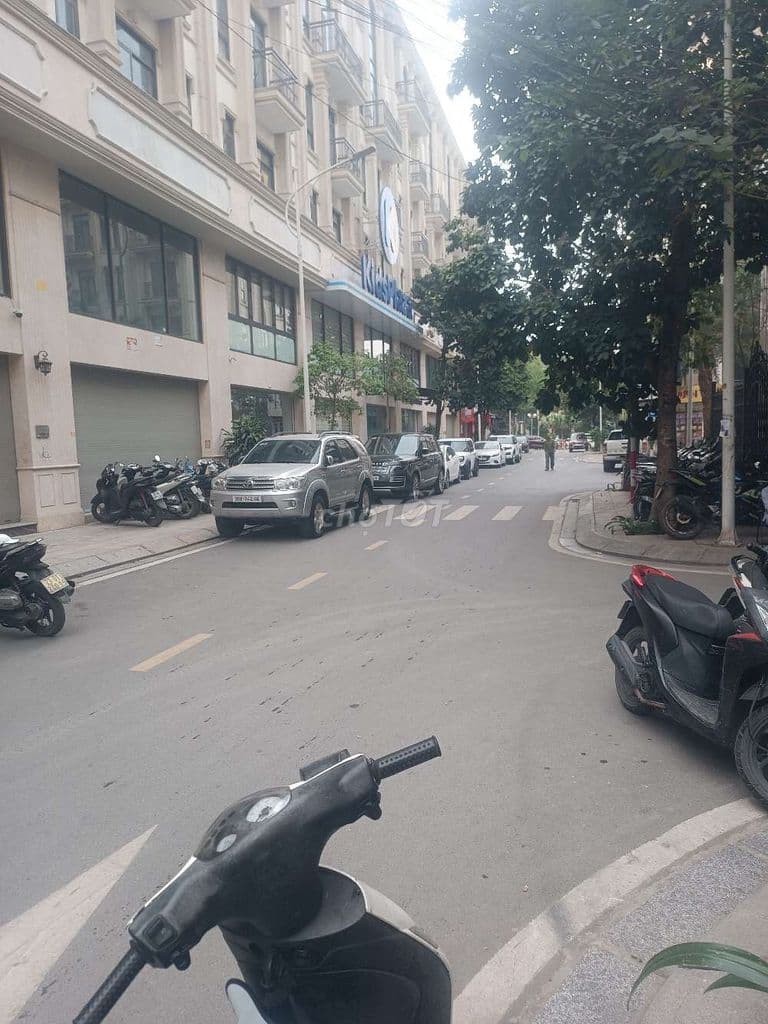 Bán Nhà Dịch vụ Vạn Phúc - Him Lam - 50m2- 14 tỷ. - Ảnh 2