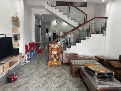 CHO THUÊ NHÀ 2 TẦNG – Đường 7,5m, GẦN CHỢ HÒA XUÂN, ĐÀ NẴNG 3 phòng