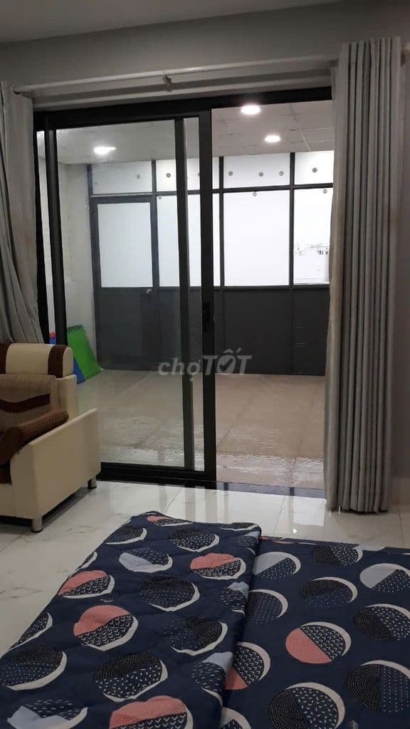 Cho thuê căn hộ đầy đủ nội thất balcon 110m2 Đặng Thùy Trâm Bình Thạnh - Ảnh 2