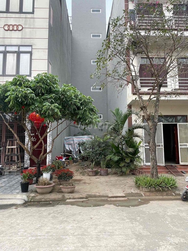 Chính chủ bán Đất dịch vụ Dương nội- khu LK31, Hướng Đông nam