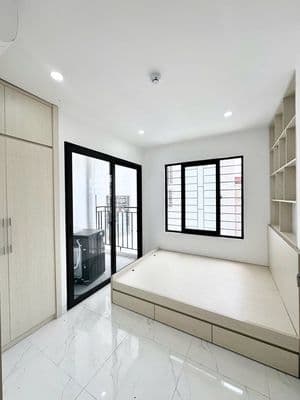 Cho thuê căn hộ 1 ngủ gần Vincom Phạm Ngọc Thạch