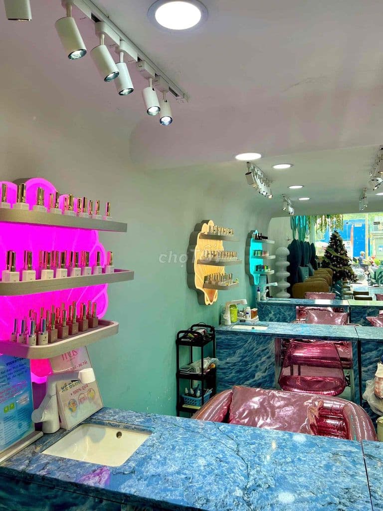 Sang nhượng spa nguyên căn