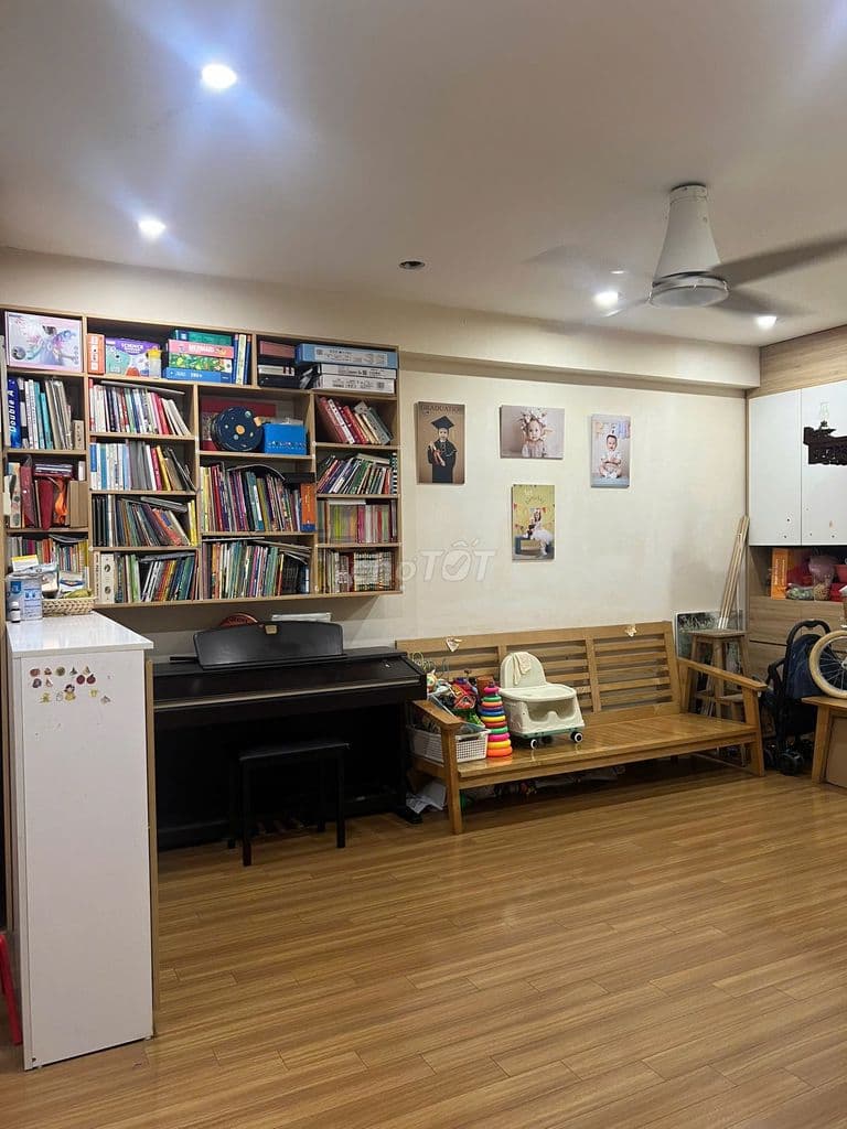 Bán căn hộ chính chủ