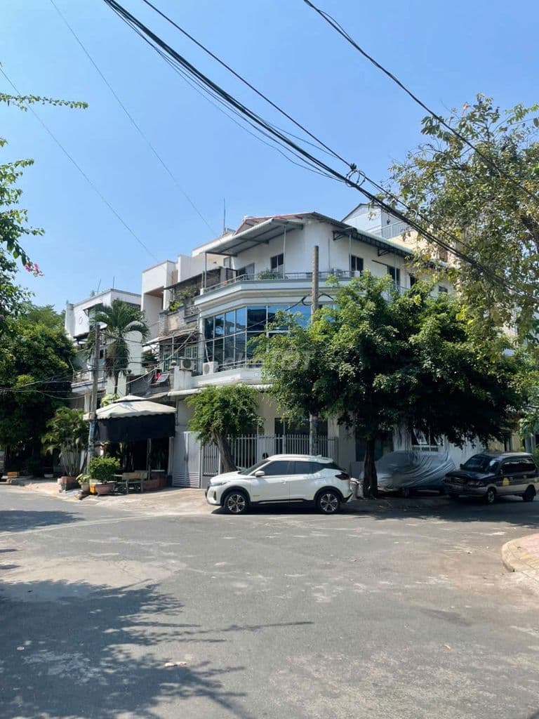 Cần bán nhà 2 mặt tiền tân phú -gần đh công thương - 11,8tỷ tl