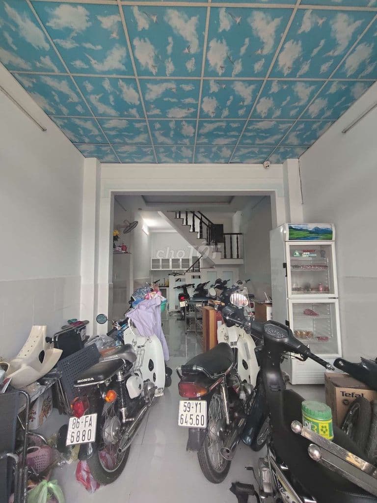 Bán nhà mặt tiền nhựa 12m