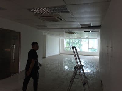cho thuê vp phố trần thái tông,cầu giấy,hà nội,dstd 100m2,thông sàn