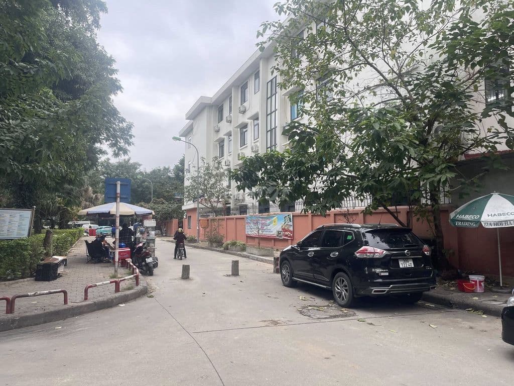 Bán toà buiding góc,136m,9 tầng,Dương Khuê,Dịch Vọng,Cầu Giấy,94 tỷ