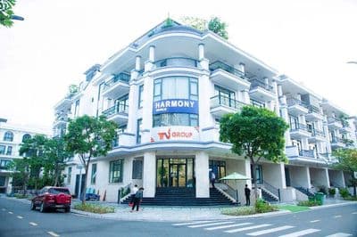 CHÍNH CHỦ CHO THUÊ/BÁN CĂN GÓC– VẠN PHÚC CITY
