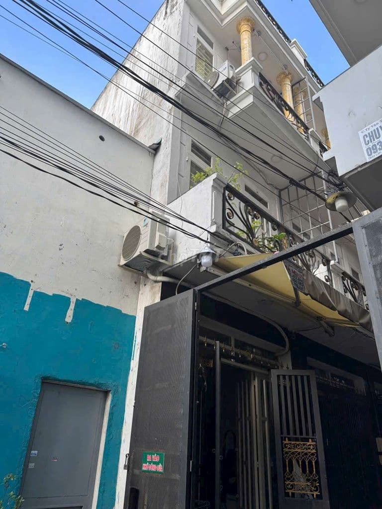 DT 3.20 x 11 nhà 1 trệt 2 lầu đỗ suốt giá 2 tỷ 540 . Lk 4_5 hẻm 107/9