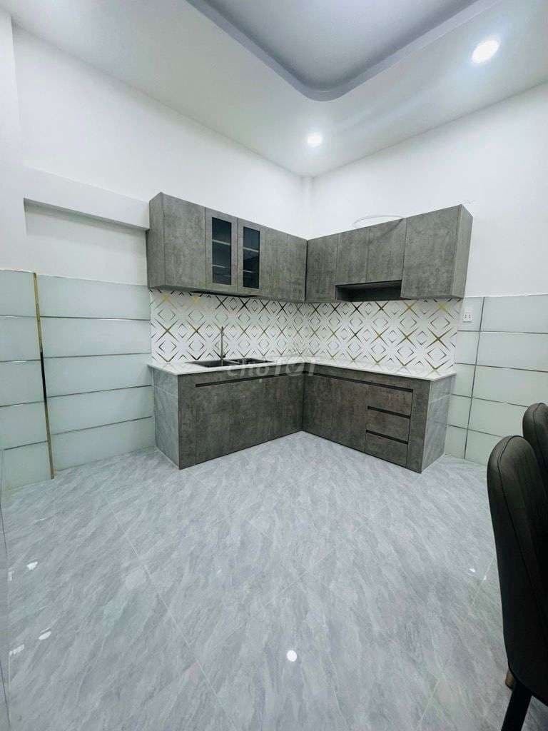 Nhà bình tân full nội thất 42m2 _ 2 tầng_hẽm4m_giá 4ty950 TL - Ảnh 2