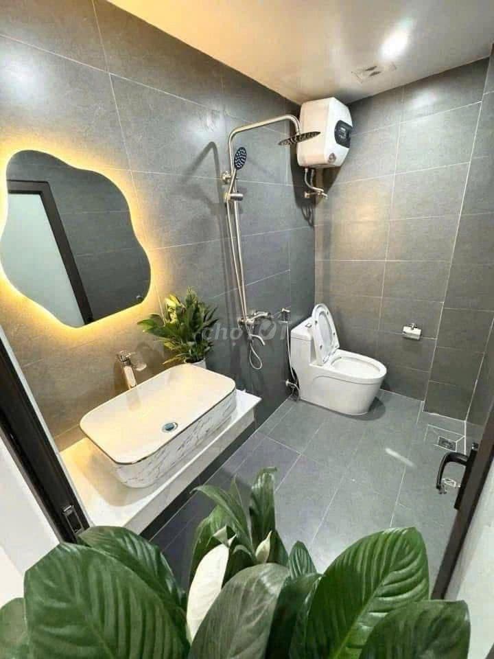 RẺ NHẤT ĐỐNG ĐA ! 10M ra mặt phố ô tô tránh, 5 tầng full nội thất - Ảnh 2