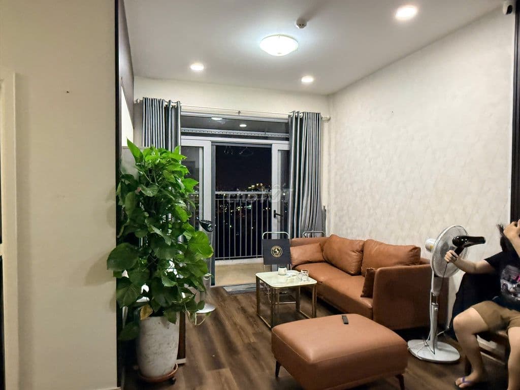 VIEW ĂN TIỀN,TOÀN LANDMARK - 65m 2PN*2WC - Sổ hồng - Ảnh 2