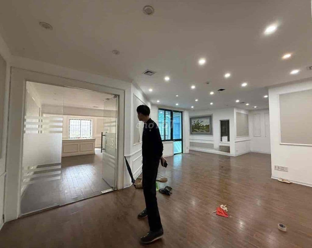 Giá tốt BÁN CĂN HỘ CC M3M4 NGUYỄN CHÍ THANH 130m 3PN2WC - Ảnh 3