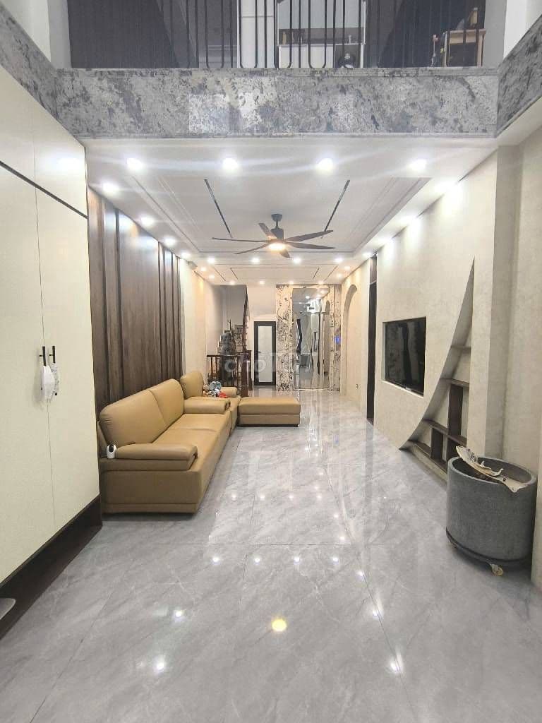 Nhà VIP Lâm Hạ 7 tầng thang máy full nội thất oto vào nhà giá 18,xty - Ảnh 3